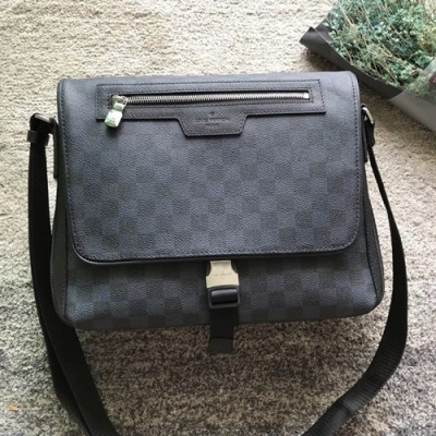 Louis Vitton Match Point Messenger Shoulder Bag,29.5cm - 루이비통  매치포인트 메신저 숄더백 N40019,LOUB0266 ,29.5cm,블랙