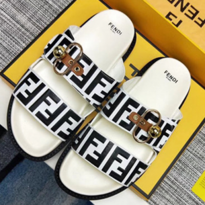 Fendi 2018 Logo Slide Sandel White - 펜디 로고 슬라이드 샌들 화이트 Fen0068x.Size(225- 285)