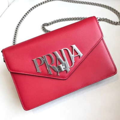 Prada Logo Chain Shoulder Bag,22cm - 프라다 로고 체인 숄더백 ,1BD097-4,22cm,레드