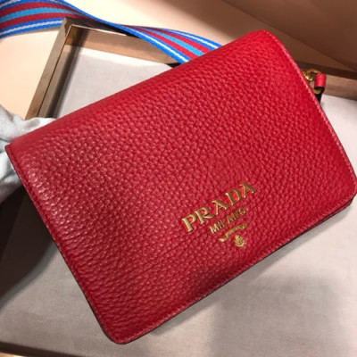 Prada 2018 Leather Vitello Shoulder Cross Bag,20CM - 프라다 2018 레더 비텔로 숄더 크로스백,1BD102-2,20cm ,레드