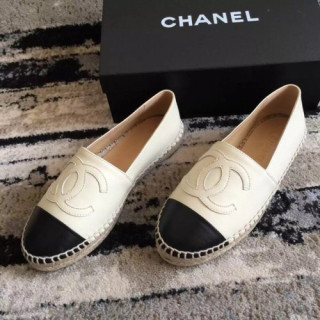 Chanel 2018 Ladies Classic CC Logo Plat Shoes - 샤넬 여성 클랙식 CC 로고 플랫폼 슈즈 Cnl0268x.Size(225 - 250).아이보리