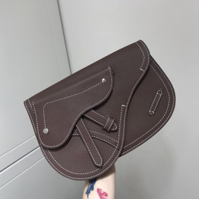 Dior 2019 Saddle Shoulder Bag ,24CM - 디올 2019 남여공용 새들 숄더백,DIOB0113,24CM,브라운