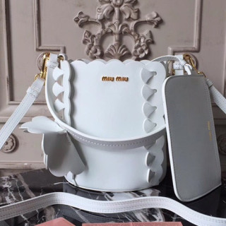 MiuMiu 2019 Bucket Shoulder Cross Bag,18cm - 미우미우 2019 버킷 숄더 크로스백,5BE012 , MIUB0348, 18cm,화이트
