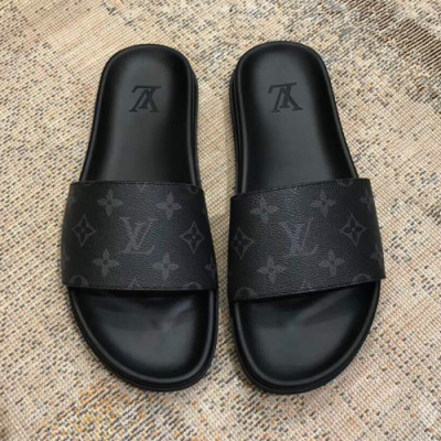 Louis Vuitton 2019 Mens Initial Logo Leather Slipper- 루이비통 남성 이니셜 로고 레더 슬리퍼 Lou01149x.Size(240 - 275).블랙