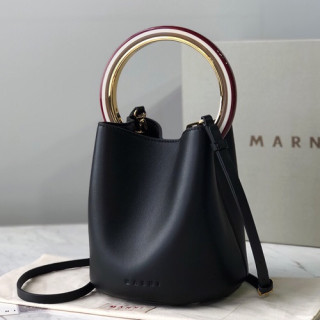 Marni 2019 Leather Pannier Bucket Tote Shoulder Bag,19CM - 마르니 2019 레더 파니에 버킷 토트 숄더백, MARB0002,19CM,블랙