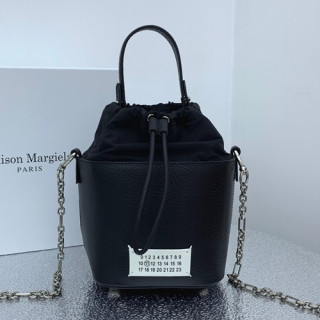 Maison Margiela 2019 Leather Bucket Chain Tote Shoulder Bag,23cm - 메종 마르지엘라 2019 레더 버킷 체인 토트 숄더백,MMB0009,23cm,블랙