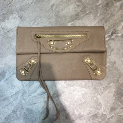 Balenciaga 2019 Leather Clutch Bag,30CM - 발렌시아가 2019 레더 여성용 클러치백, BGB0360, 30cm,베이지