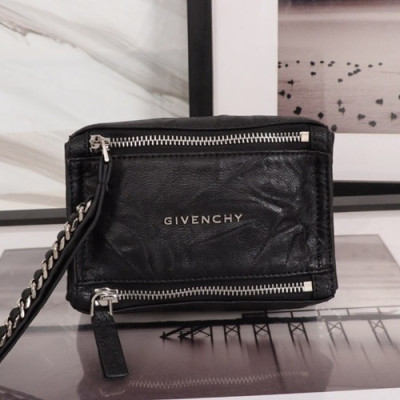 Givenchy 2019 Pandora Cube Pouch Bag,17cm - 지방시 2019 판도라 큐브 여성용 파우치백 GVB0228,17cm,블랙