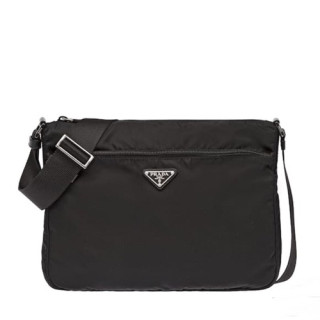 Prada 2019 Nylon Messenger Shoulder Bag,31CM - 프라다 2019 나일론 남성용 메신저 숄더백,1BC421,31cm,블랙