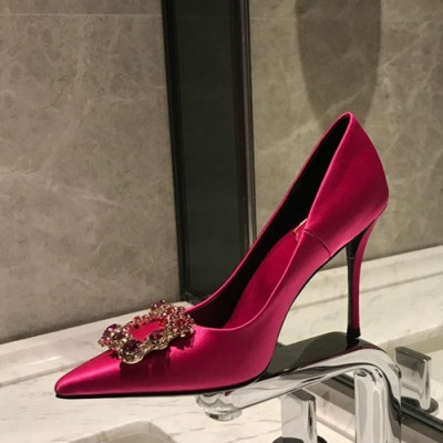 Roger Vivier 2019 Ladies Silk Pumps Heel / Flat Shoes - 로저비비에 2019 여성용 실크 펌프스 힐 / 플랫슈즈 RVS0024.Size(225 - 245).핑크