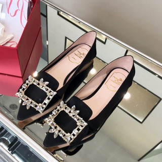 Roger Vivier 2019 Ladies Silk Flat Shoes - 로저비비에 2019 여성용 실크 플랫슈즈 RVS0034.Size(225 - 245).블랙