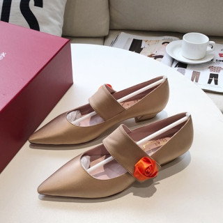 Roger Vivier 2019 Ladies Silk&Leather Flat Shoes - 로저비비에 2019 여성용 실크&레더 플랫슈즈 RVS0058.Size(220 - 250),샴페인골드