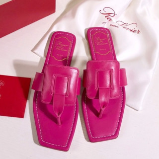 Roger Vivier 2019 Ladies Leather Slipper - 로저비비에 2019 여성용 레더 슬리퍼 RVS0077.Size(225 - 245).핑크