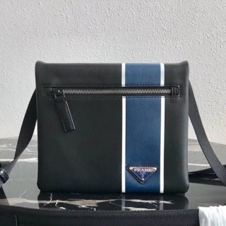 Prada 2019 Leather Messenger Shoulder Bag,22CM - 프라다 2019 레더 남성용 메신저 숄더백,2VH079-2,22cm,블랙+블루