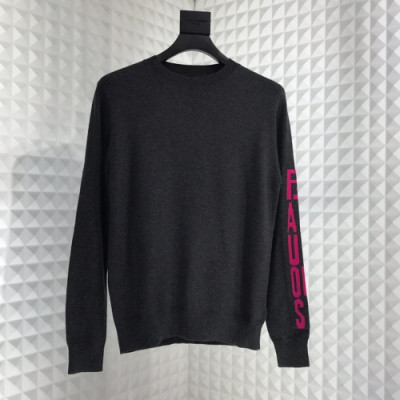 Fendi 2019 Mens Logo Crew-neck Wool Sweater - 펜디 2019 남성 로고 크루넥 울 스웨터 Fen0444x.Size(s - l).블랙