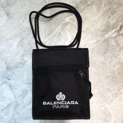 Balenciaga 2019 Shoulder Cross Bag,19CM - 발렌시아가 2019 남여공용 숄더 크로스백,BGB0521,19CM,블랙