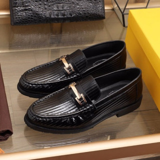 Tod's 2020 Mens Leather Loafer - 토즈 2020 남성용 레더 로퍼 TODS0053.Size(240 - 270).블랙