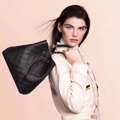 Louis Vuitton 2020 Neonoe Leather Shoulder Bag,26cm - 루이비통 2020 네오노에 레더 숄더백 M45256,LOUB1973,26cm,블랙