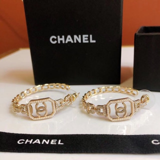 Chanel 2020 Ladies Earring  - 샤넬 2020 여성용 이어링 ACC0035.(옐로우골드)