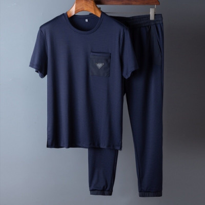 [프라다]Prada 2020 Mens Casual Logo Training Short Sleeved Clothes&Pants - 프라다 2020 남성 캐쥬얼 로고 코튼 반팔 트레이닝복&팬츠 Pra01051x.Size(m - 3xl).네이비