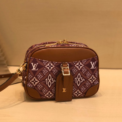 Louis Vuitton 2020 Mini Luggage Camera Shouder Bag,18cm - 루이비통 2020 미니 러기지 카메라 숄더백 ,M45528,LOUB2091,18cm,레드