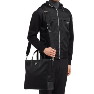 Prada 2020 Nylon Tote Shoulder Shopper Bag,34CM - 프라다 2020 나일론 남성용 토트 숄더 쇼퍼백,2VG064-1,34cm,블랙