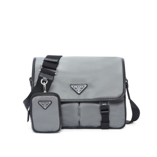 Prada 2020 Nylon Messenger Shoulder Bag,32CM - 프라다 2020 나일론 남성용 메신저 숄더백,2VD768-5,32cm,그레이