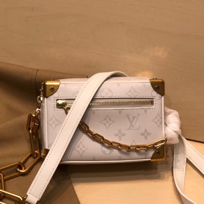 Louis Vuitton 2020 Trunk Shoulder Bag,18.5cm - 루이비통 2020 트렁크 숄더백 M44480,LOUB2242,18.5cm,화이트
