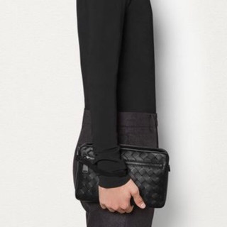 Bottega Veneta 2020 Leather Pouch Bag / Shoulder Bag,25.5cm - 보테가 베네타 2020 레더 파우치백 / 숄더백 ,BVB0581,25.5cm,블랙