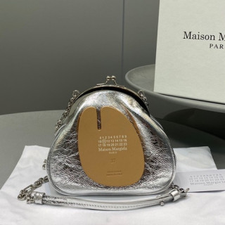Maison Margiela 2020 Leather Shoulder Bag,18cm - 메종 마르지엘라 2020 레더 숄더백,MMB0047,18cm,실버