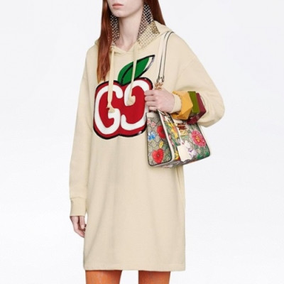 [구찌]Gucci 2020 Womens Big Logo Casual Cotton Hoodie - 구찌 2020 여성 빅로고 캐쥬얼 코튼 후디 Guc03052x.Size(s - xl).아이보리