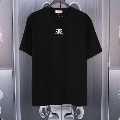 Chanel  Mm/Wm Logo Cotton Short Sleeved Tshirts Black - 샤넬 2024 남/녀 로고 코튼 반팔티 Cnl0721x Size(s - xl) 블랙