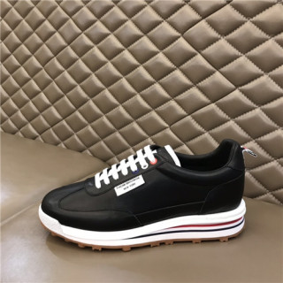 Thom Browne 2021 Men's Leather Sneakers,THOMS0054 - 톰브라운 2021 남성용 레더 스니커즈,Size(240-270),블랙