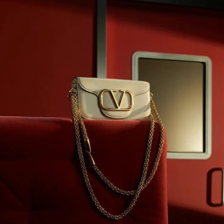 발렌티노 여성 화이트 숄더백 - Valentino Womens White Shoulder Bag - val359x