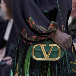 발렌티노 여성 그린 크로스백 - Valentino Womens Green Cross Bag - val383x