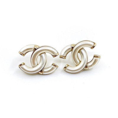 샤넬 여성 화이트 이어링 - Chanel Womens White Gold Earring - acc54x