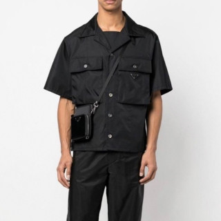 프라다 남성 블랙 반팔 셔츠 - Prada Mens Black Short sleeved Shirts - pr627x