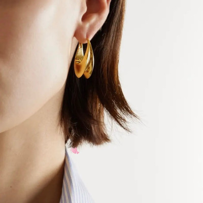 입생로랑 여성 골드 이어링 - Saint Laurent Womens Gold Earring - acc1006x