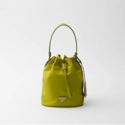 프라다 여성 그린 리에디션1978 버킷백 - Prada Womens Green Bucket Bag - prb1528x